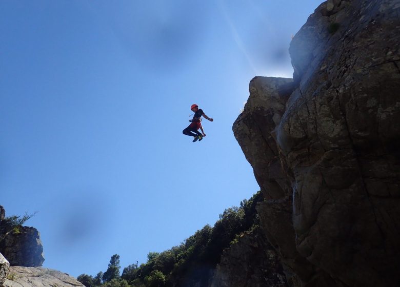 Inspire The Elements – Canyoning
